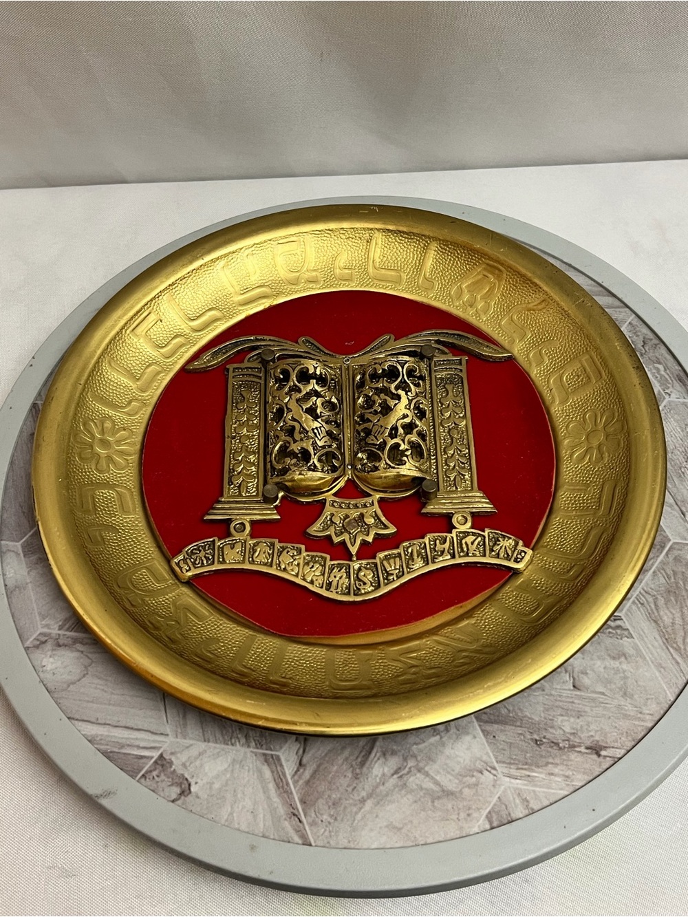 Vintage Judaica Brass Torah Ark 12 Tribes Israel Wall Plaque Red Velvet
